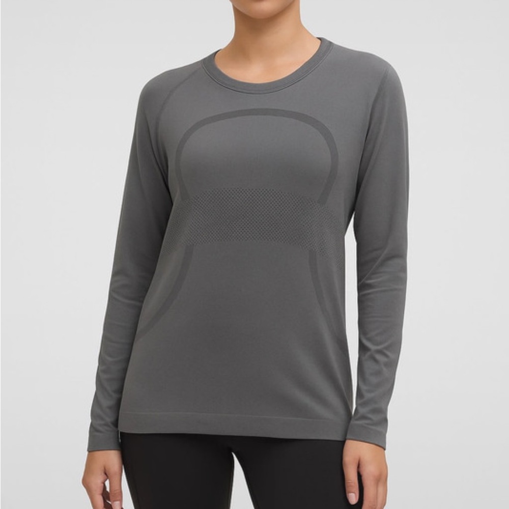 Gray Grey Seamless Workout Top Size 10 (M) | Moisture-Wicking